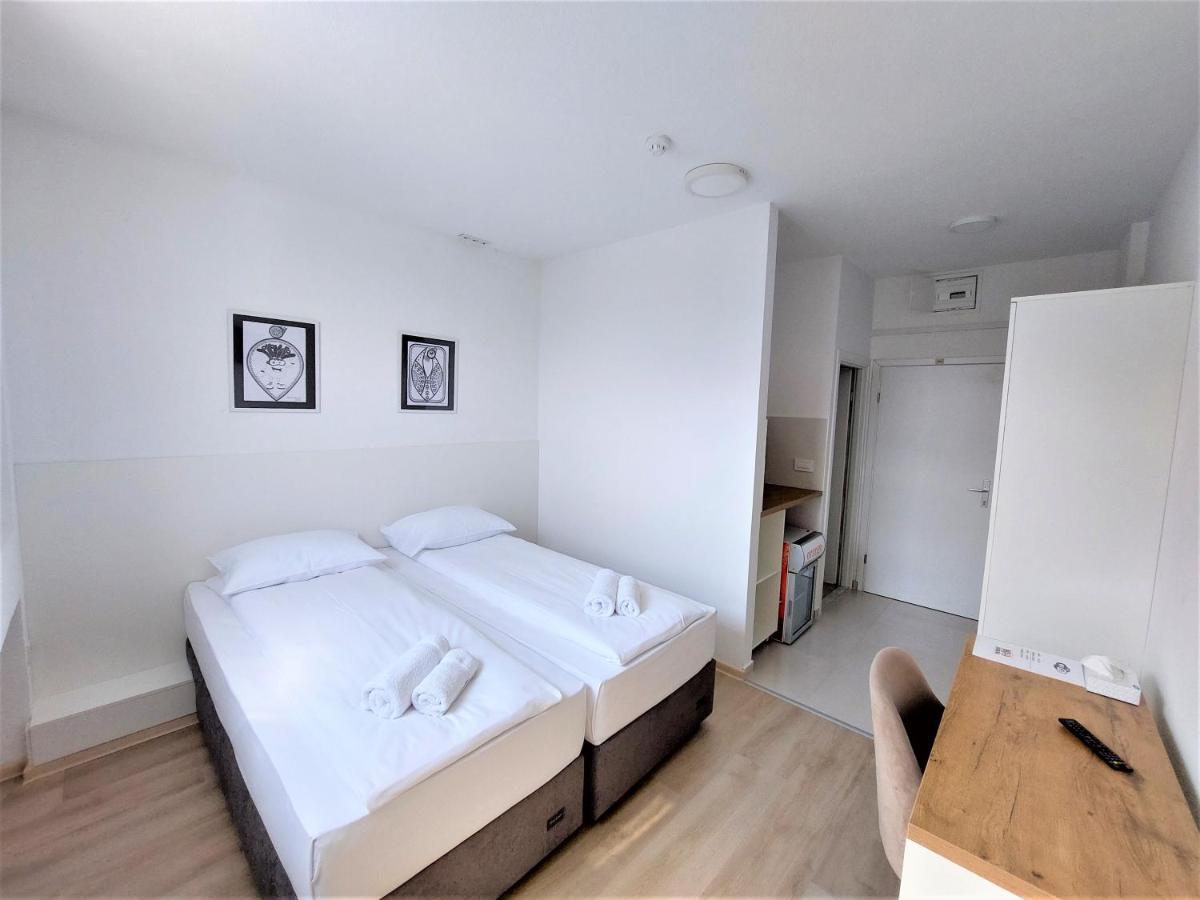 Orange Business Centar Apartments ซาราเยโว ภายนอก รูปภาพ